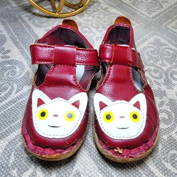 Bee Happy Red Leather Kitty Cat Mary Jane Shoes Size 7 - Picture 3 of 14